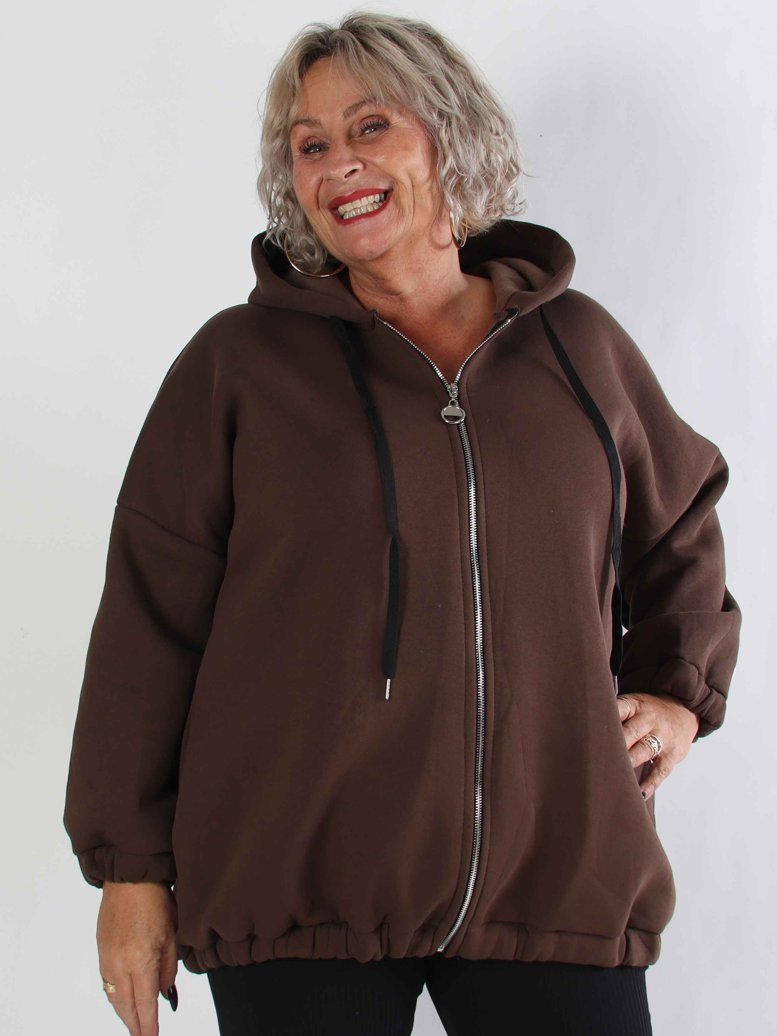 Iverna - Blød plus size oversize hoodie med tekst
